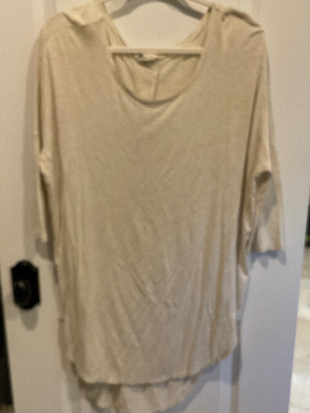 Relaxed Scoop Neck Cream Tunic Top